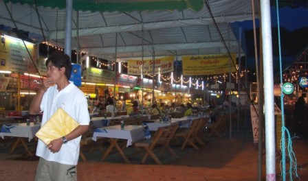 Anusarn Market eatery
